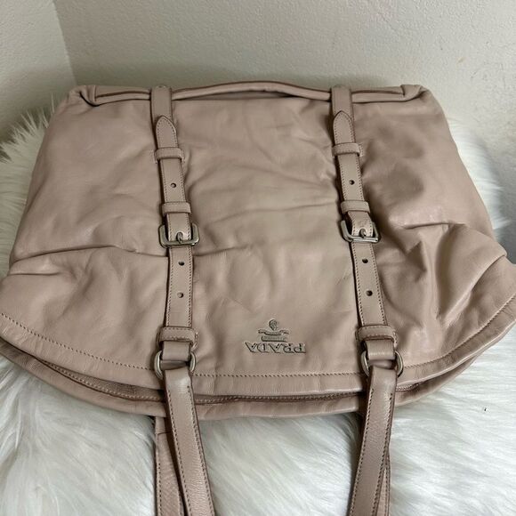 💯 Authentic Prada Tote Handbag🍀 - Picture 6 of 16